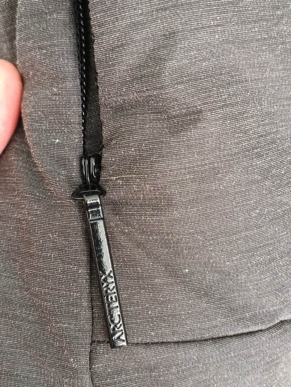 Arc'teryx Womens Grey Long Puffer Coat Full Zip Jacket Embroidered Logo L - Picture 9 of 16